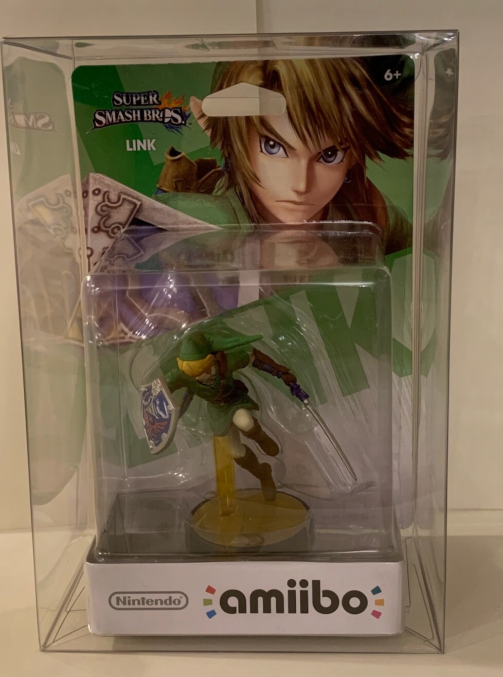 Link Amiibo Super Smash Bros Nintendo-  Brand New in Protective Clear Box