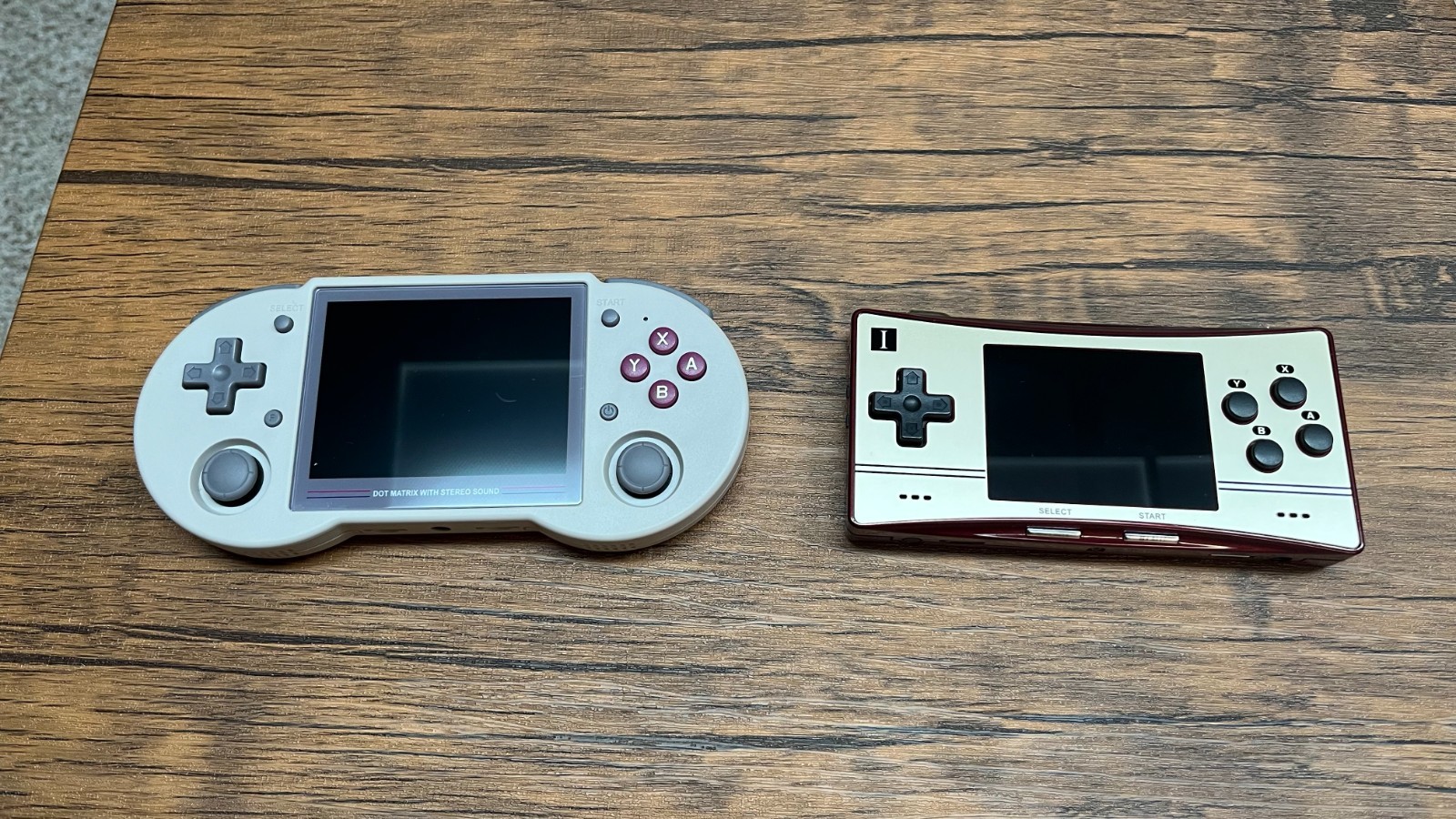 Anbernic 353PS & Anbernic 300X, Carrying Case & Charging Cable Included