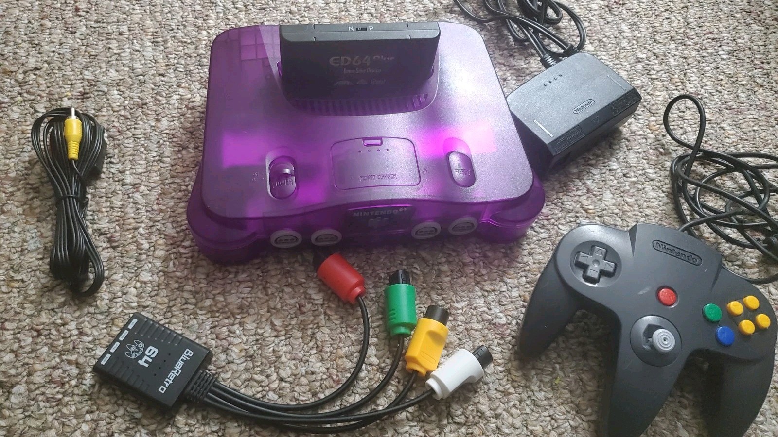 Nintendo64 bundle+1CONTR+WIRELESS ADAPT.. READ!!! & Offer Your Best!!!