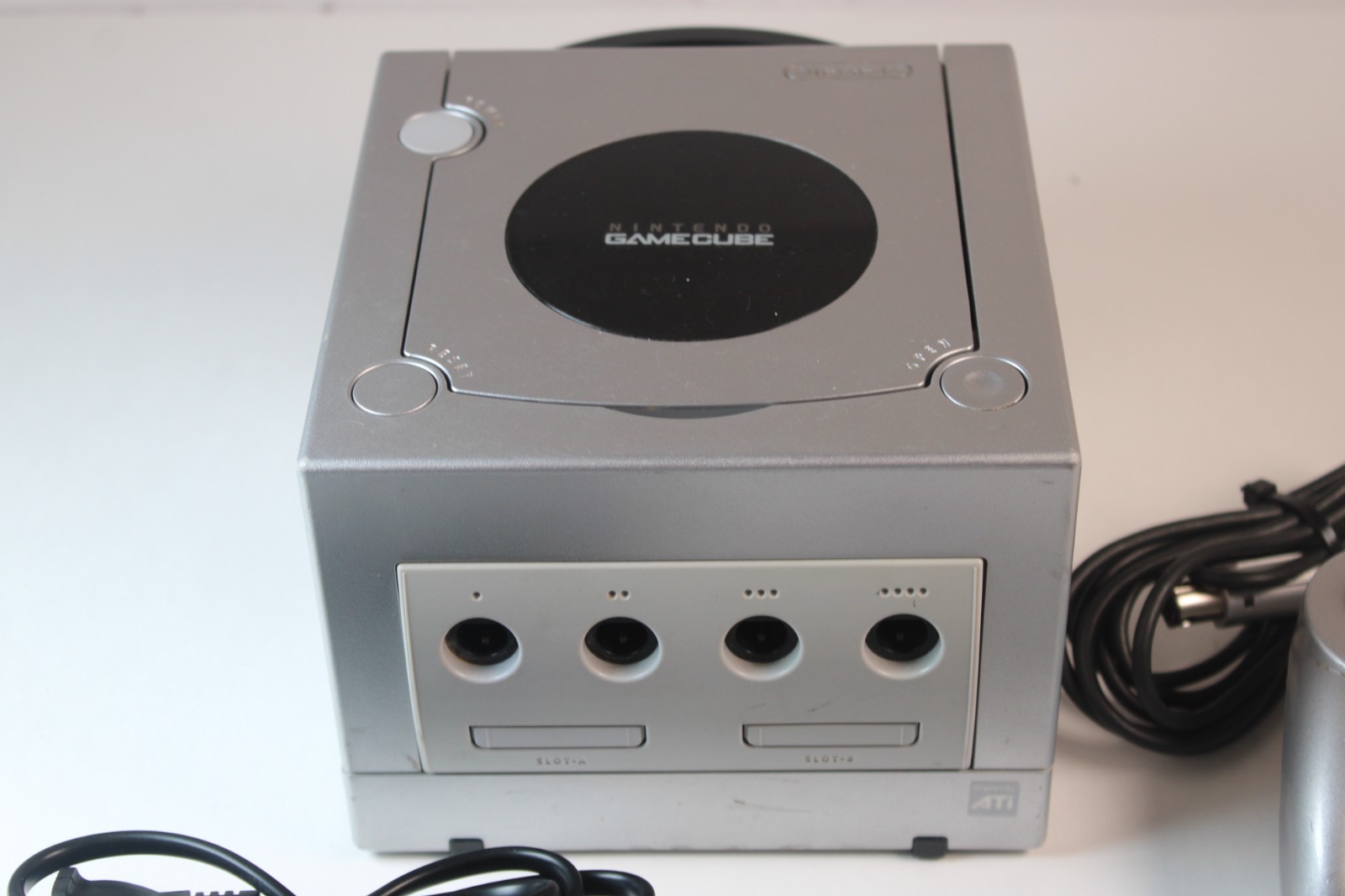 Nintendo GameCube Platinum Console Bundle DOL-001 – 1 Controller, Memory Card