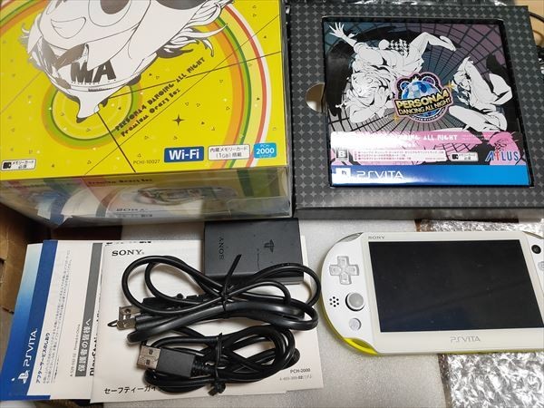 Rare PSVita PCH-2000 Persona 4 Dancing All Night Premium Crazy Box Limited