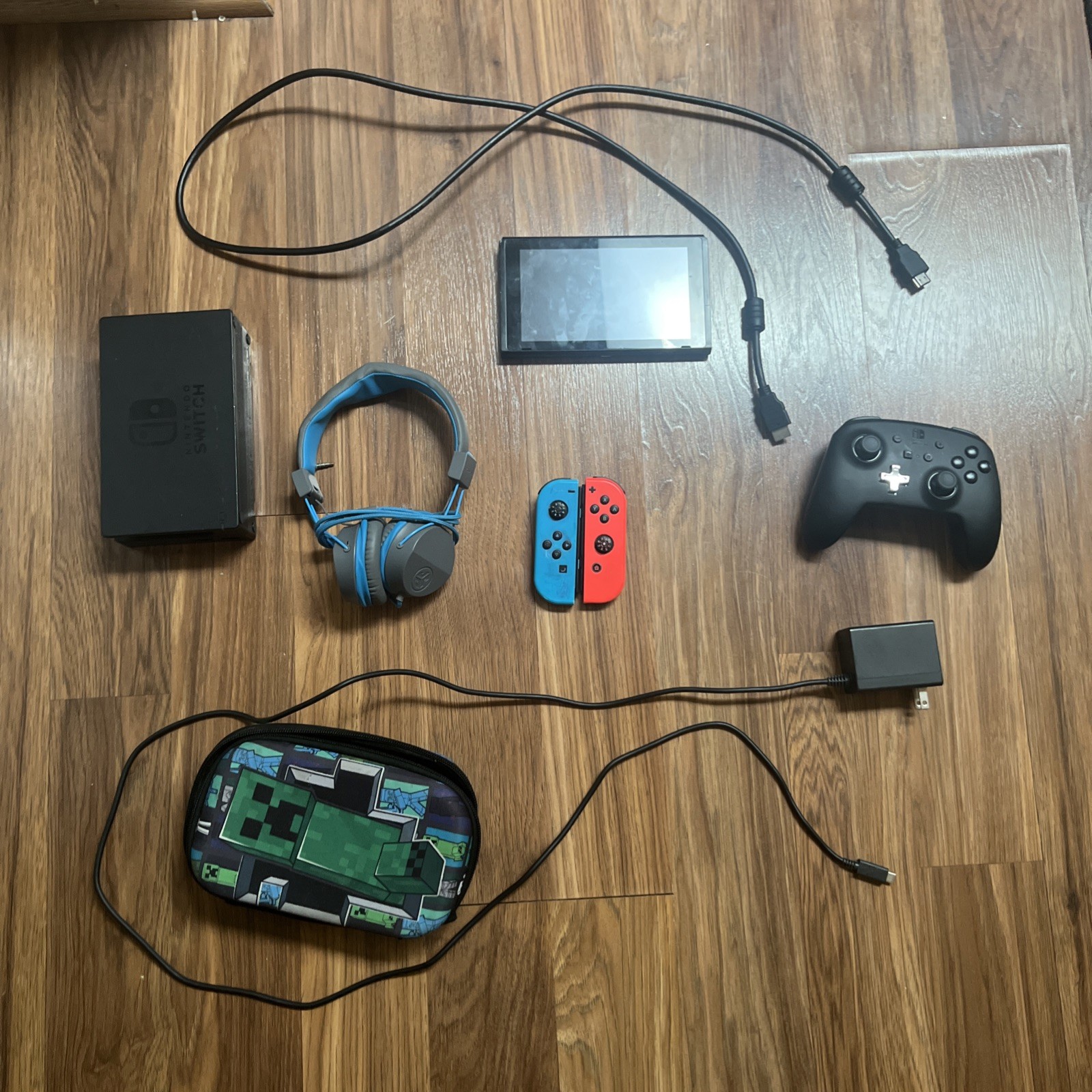 Nintendo switch With Acsecories