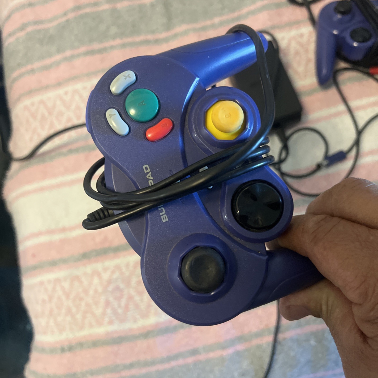 Gamecube Silver Console w/ 2 Controllers, Memory Card & Gameboy Advance Adapter
