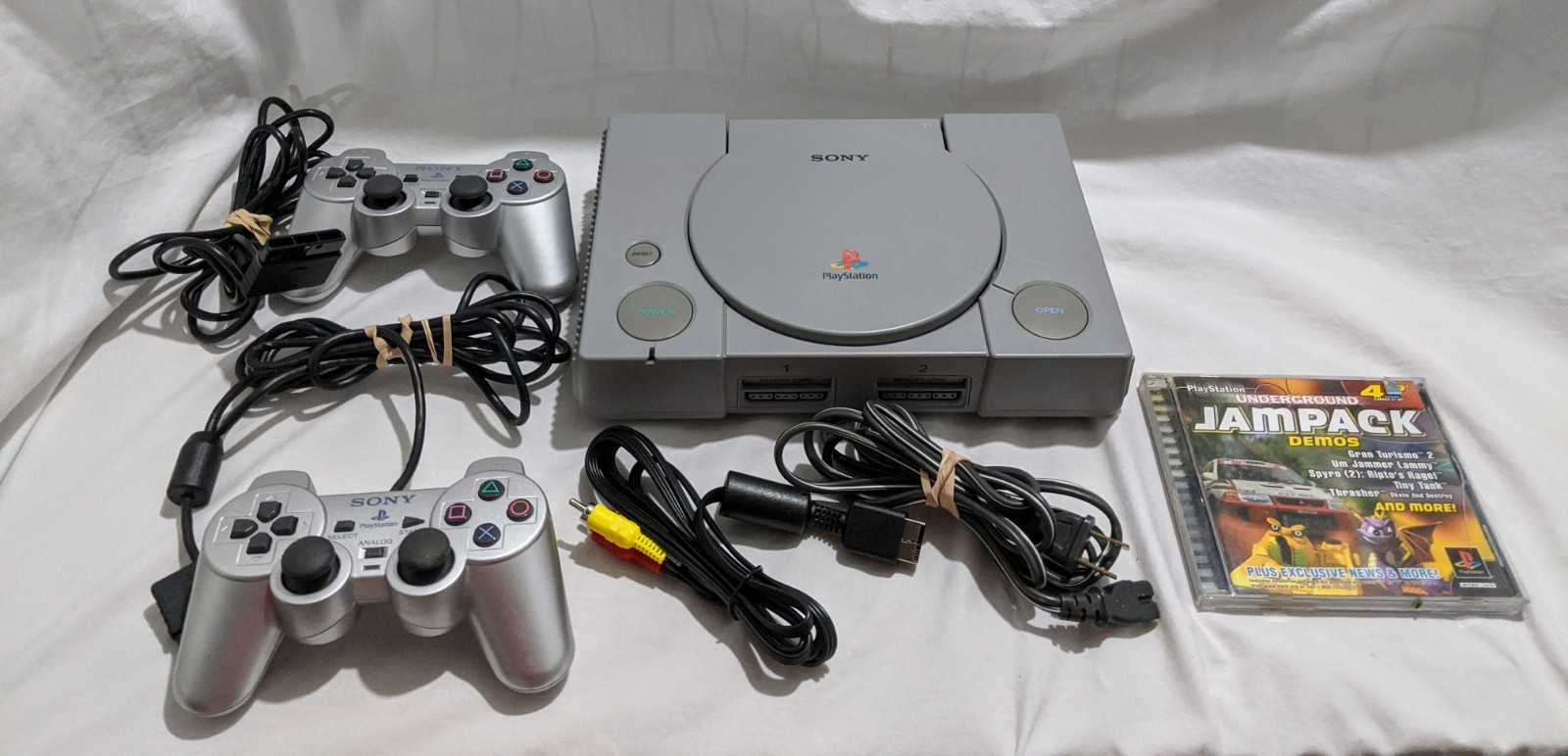 Sony PlayStation 1 PS1 Gray Starter Bundle SCPH-7001,All Items Fully Function