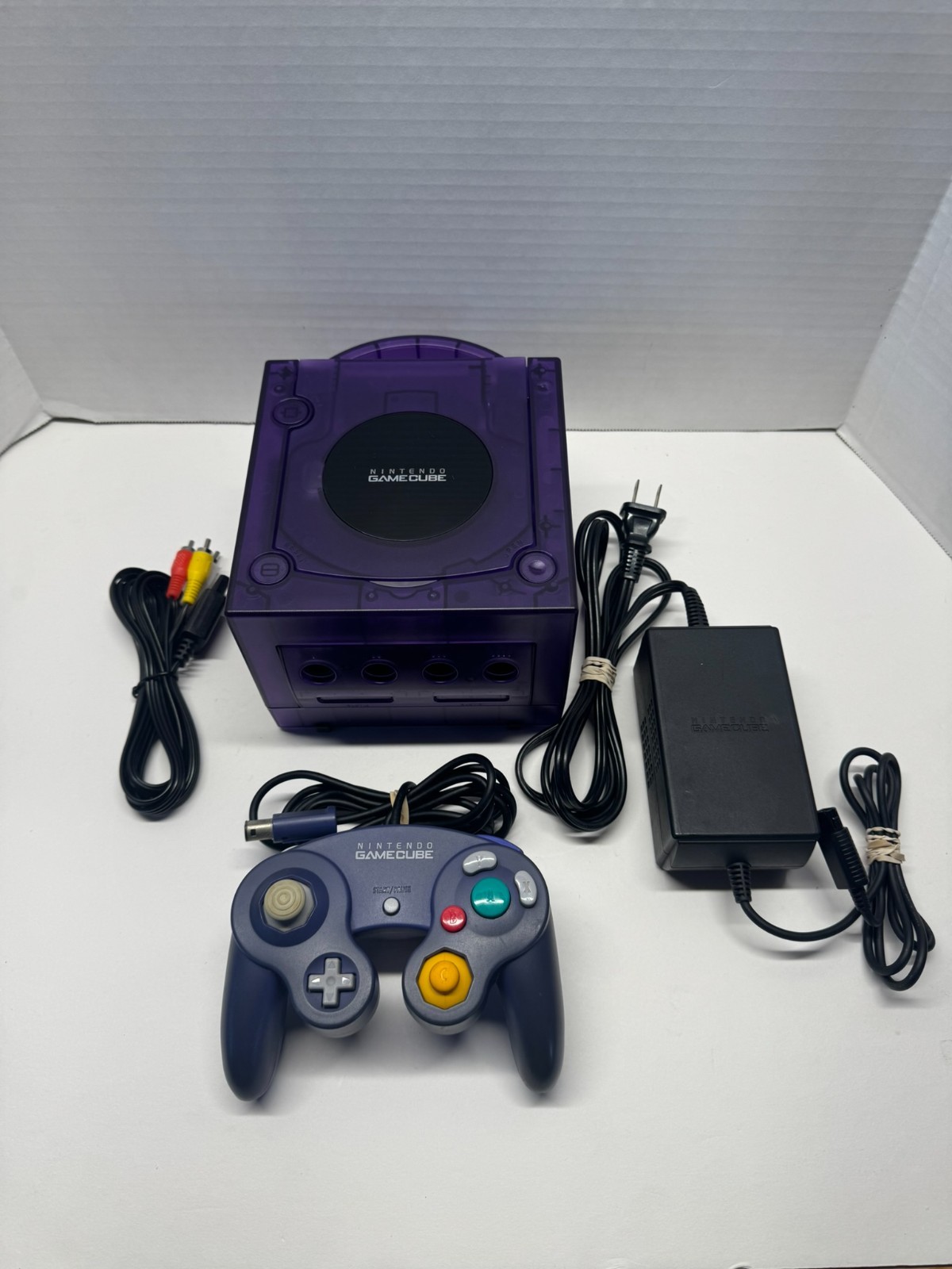Nintendo GameCube Clear Purple Console W/Contoller & Components US Seller