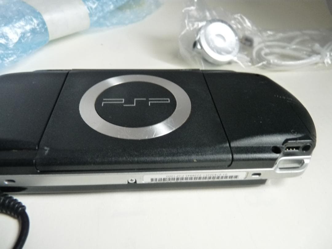 Sony PSP-1000 Black Console Tested Working Region Free w/ Remote Charger 2GB