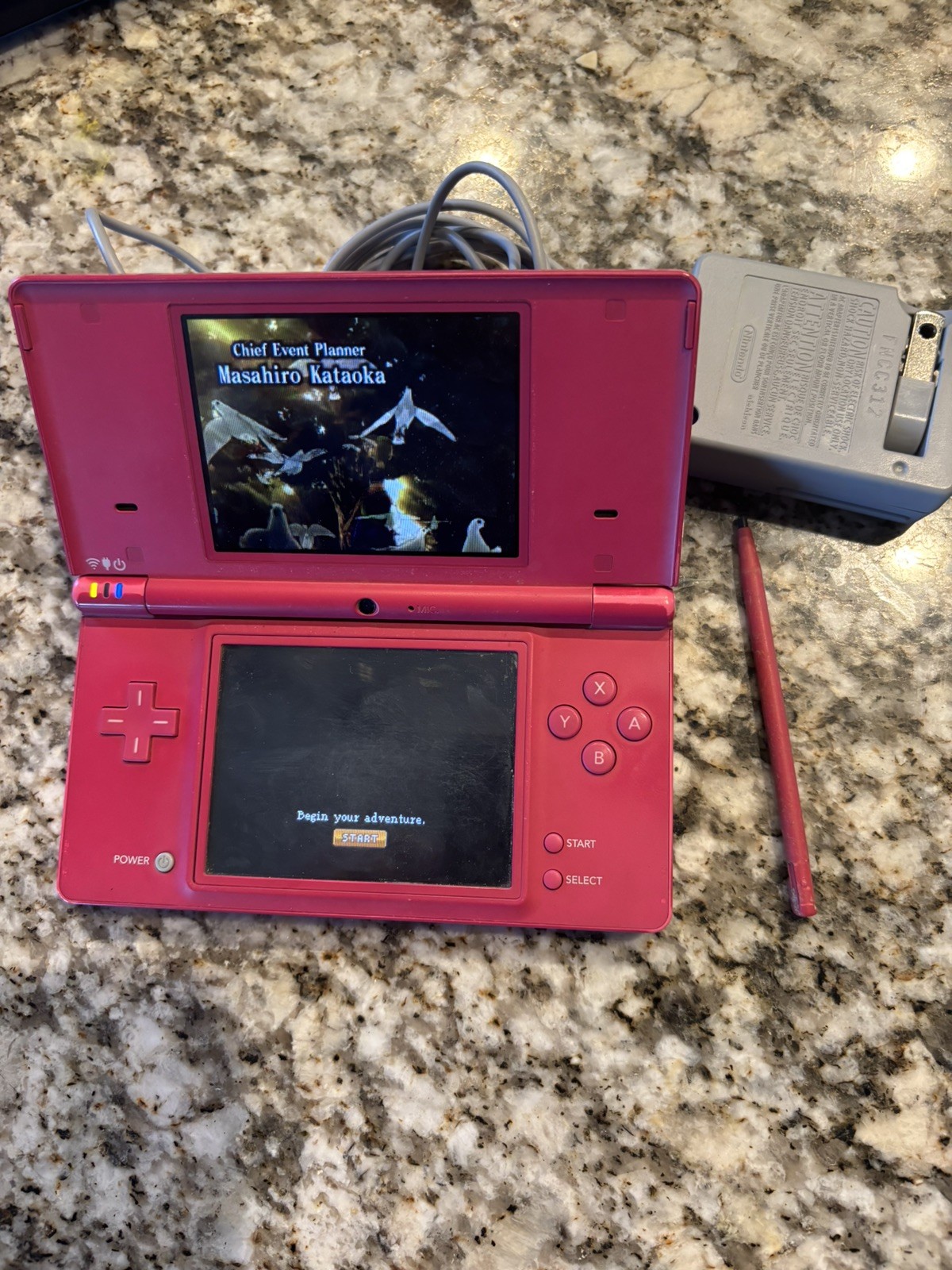 Nintendo DSi Console Pink Hot Model TWL-001 with Charger, Pink Stylus & Game ?