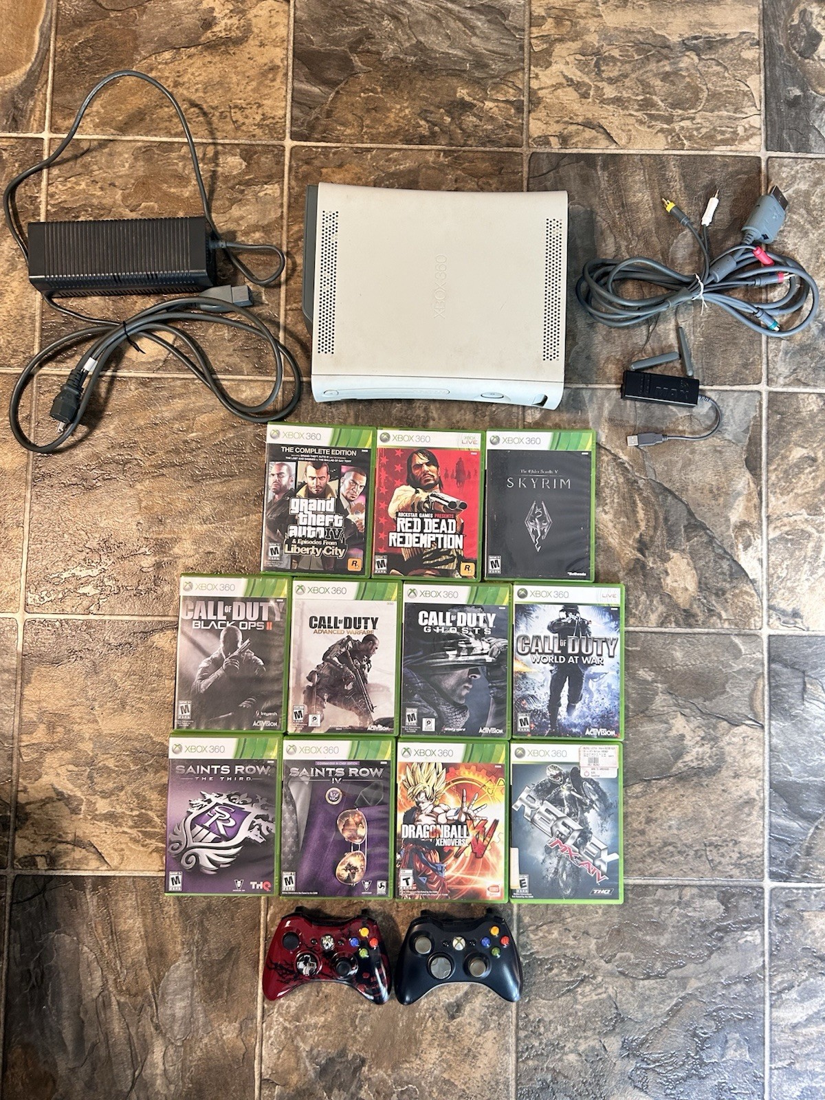 Microsoft Xbox 360 Console White 60GB Wi-Fi Bundle 2 Controllers 11 Games