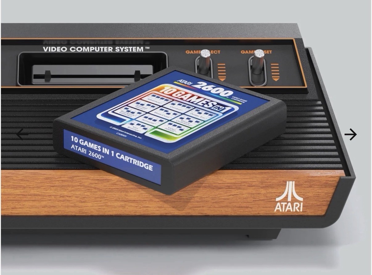Atari 2600+ Console 10 in 1 Game Cartridge 1 Joystick HDMI Excellent Condition