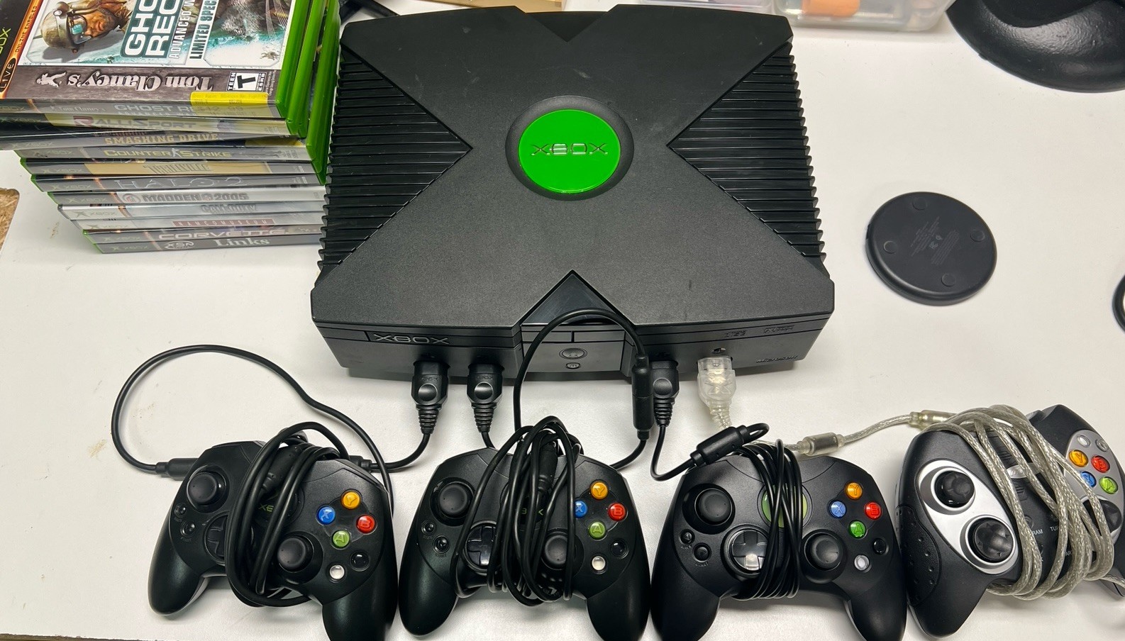 Working Original Xbox starter bundle. 10 games 4 controllers one console.